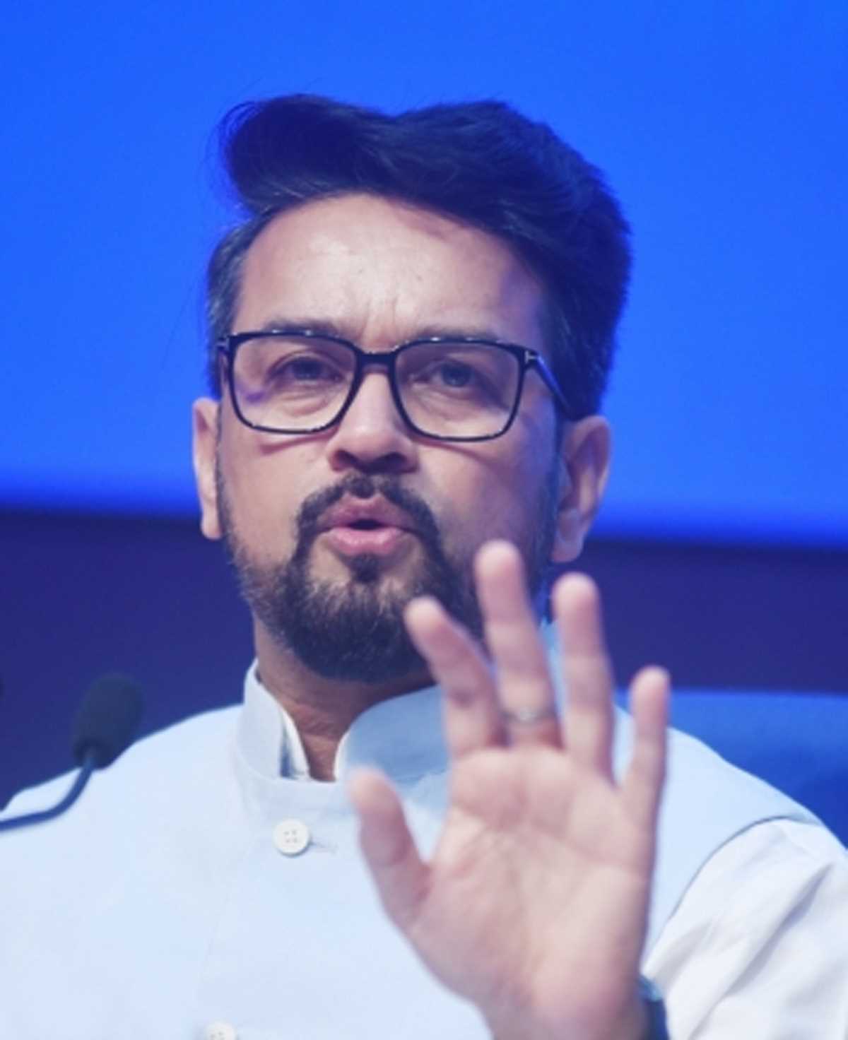 अनुराग ठाकुर ने कांगड़ा केंद्रीय सहकारी बैंक को अभूतपूर्व ग्रोथ पर बधाई दी